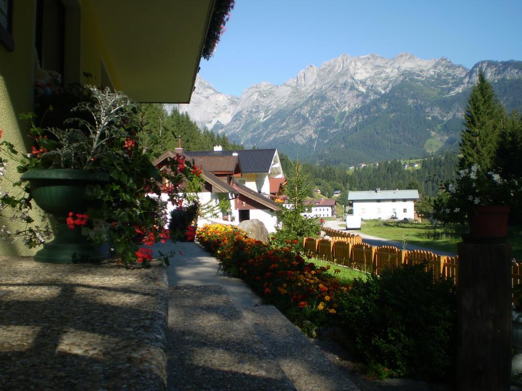 Schwarzenbacher Lungotz Екстер'єр фото